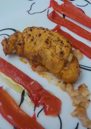 Una foto de Croissant de carne con pimiento asado