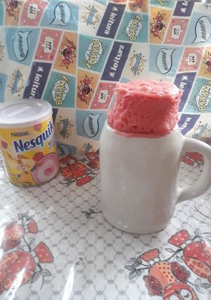 Foto de Bolo de caneca com nesquik!😋😋😍😍🍓🍓🍓