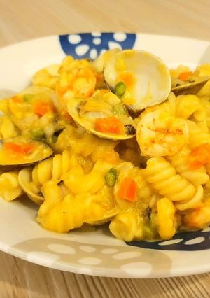 【透食】南瓜海鮮螺旋麵（豪華版） 的食譜成品照片