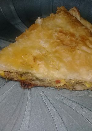 Una foto de Pascualina de Carne, zapallitos, choclo y Quesos !!😀😍