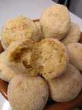 Bolinho de mandioca com frango e queijo 😋