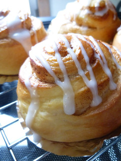 A picture of Easy Cinnamon Rolls with Bread Machine.