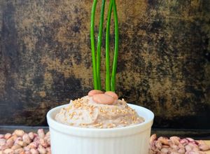 Una foto de Untable de porotitos cranberry, porotos pintos o borlotti 🫘