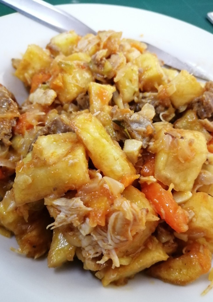 Una foto de 2x1 Sopa y Ropa "casi" vieja
