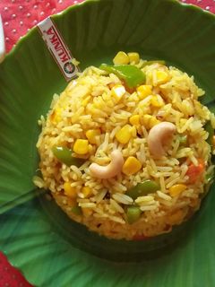 અમેરિકન મકાઈ,અને કેપ્સિકમ પુલાવ(American corn, Capsicum pulav Recipe in Gujarati) રેસીપી મુખ્ય ફોટો