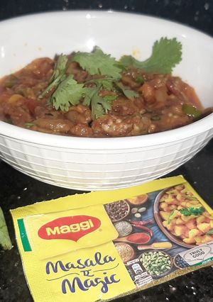 રીંગણનો મેગી મસાલાનો ઓળો (Ringan Maggi Masala Oro Recipe In Gujarati) રેસીપી મુખ્ય ફોટો