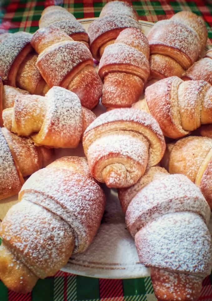 Круасани з цукром та корицею ❤️