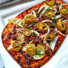 A picture of Naan Bread Pizza (Hot 'n' Spicy) 🍕.