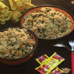 A picture of Manathakkali keerai (sunberry Leaves) Fried Rice.