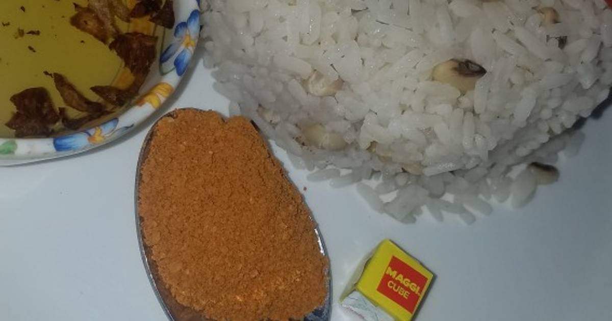 Rice and beans with oil and pepper Recipe by Maryam Bankanu - Cookpad