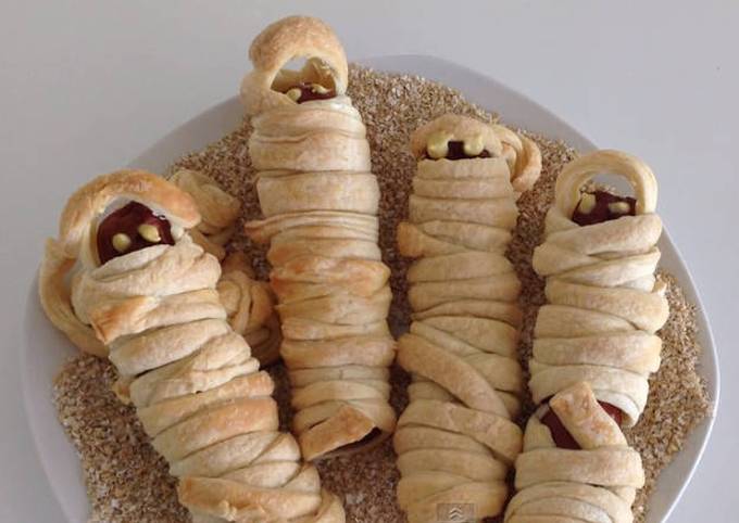 Sausage Mummies for Halloween
