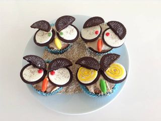 Owl cupcakes with Oreos for Halloween