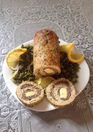 صورة لوصفة رولي دجاج واللحم مع الجلبانه