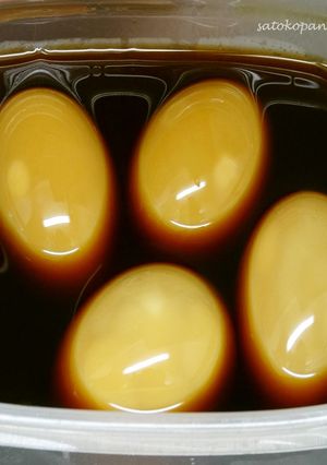 A picture of Easy Marinated Eggs (Ajitama).