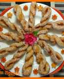 Quay về tuổi thơ với món quẩy thừng giòn rụm. 