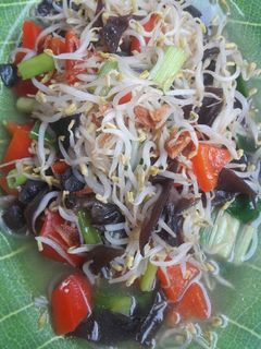 Foto resep Tumis Touge Jamur Kuping