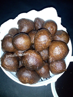 A picture of Chocolate puff puff.