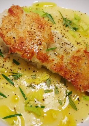 Foto di Filetto di Merluzzo su Maionese di Patate e Rosmarino
