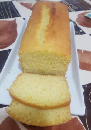 صورة لوصفة الكيك اليومي بالماء و نكهة الليمون 🍋