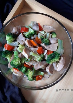 Foto resep Brokoli bakso saus tiram
