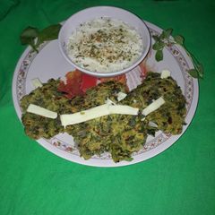 A picture of #Cookingwithleafygreens#.