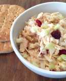 Ensalada de Pollo con Nueces y Arándanos