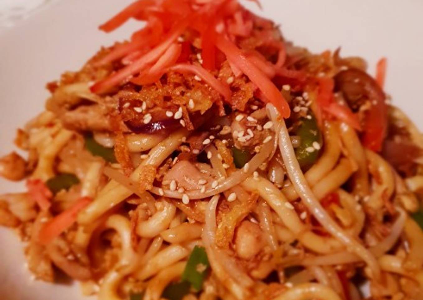 Chicken stir fry with noodle