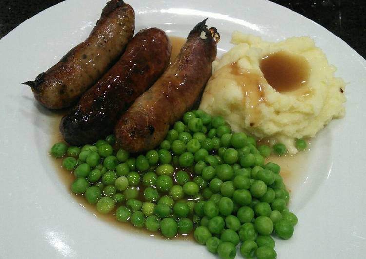 Step-by-Step Guide to Prepare Quick Sausage and Mash