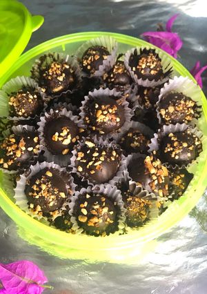 Foto resep Bola Coklat Kacang