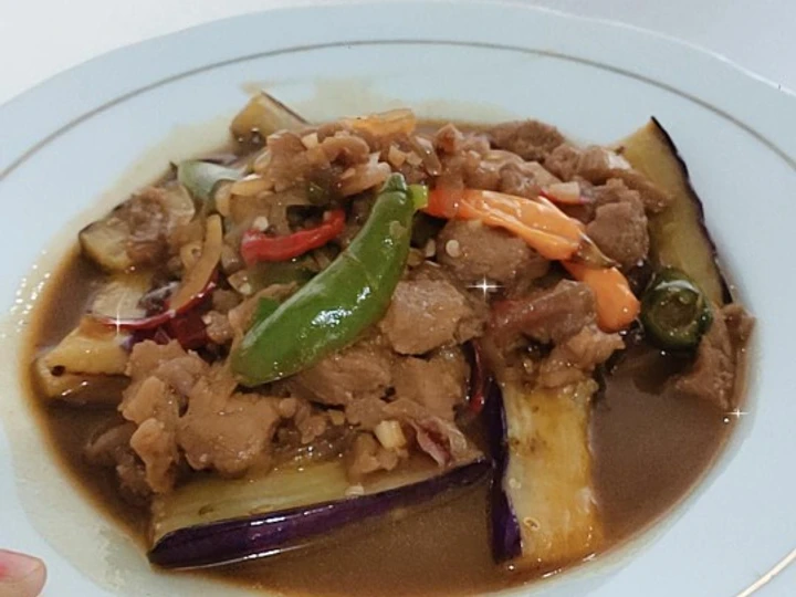 Langkah Gampang Membuat Resep Tumis terong siram daging sapi lada hitam Anti Ribet, Enak Banget