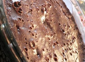 Una foto de Brownie súper choc al sartén