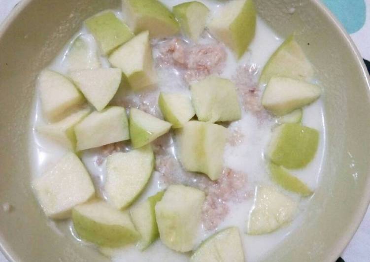 Steps to Make Any-night-of-the-week Oat with Green Apples