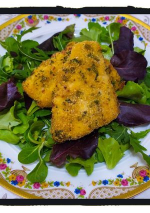 Foto di Filetti di Scorfano Impanati alla Siciliana con Insalatina Verde