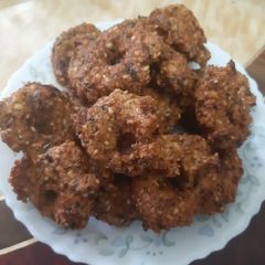A picture of Mix Daal wada.