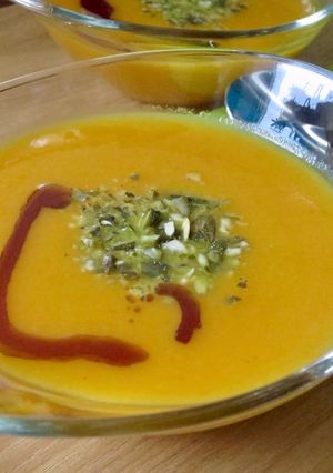 Une photo de Soupe aux carottes, curry et gingembre