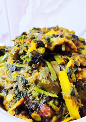 কাটোয়া নোটের চচ্চড়ি(katoya noter chocchori recipe in Bengali) রেসিপির প্রধান ছবি