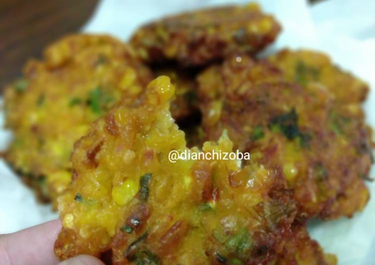 How to Make Tasty Dadar Jagung aka bakwan jagung