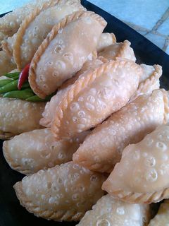 Foto resep Pastel Isi Ayam dan Sayuran