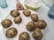 Una foto de falafel lentejas
