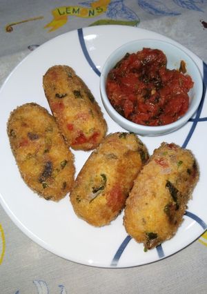 A picture of Vegetable Potato Rolls.