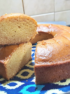 Una foto de Budín de mandarina y coco sin huevos