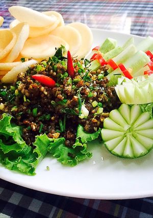 Hình của món Lươn băm xúc bánh phồng tôm.