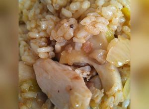 Una foto de Arroz con pollo al Garam Massala