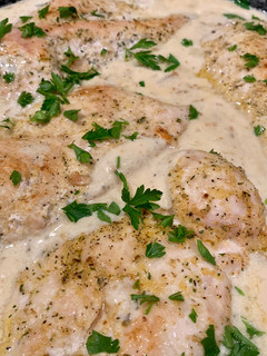 A picture of Lemon Garlic Chicken.