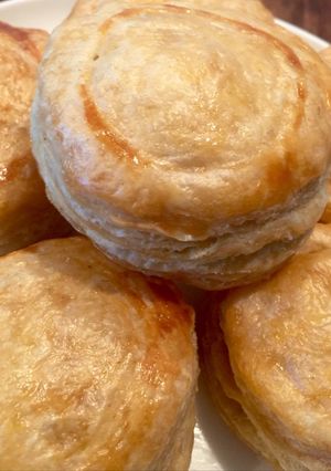Una foto de Pastelitos de hojaldre rellenos de carne