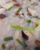 Canh nấm đùi gà và bông cải nấu thịt xay