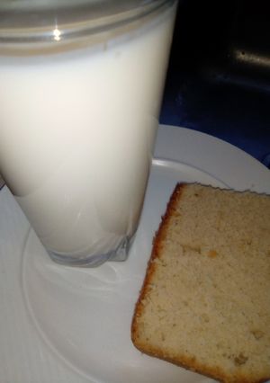 A picture of Home Made Yoghurt.