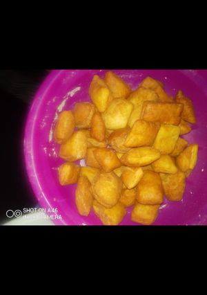 A picture of Sweet mandazi.