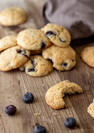 Une photo de Biscuits aux myrtilles et au citron