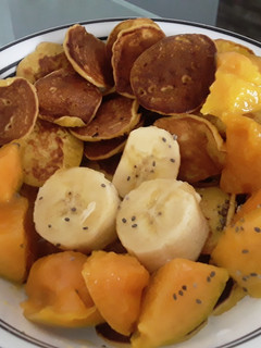 Una foto de Mini pancakes de banano!!! 😜🍌🥞